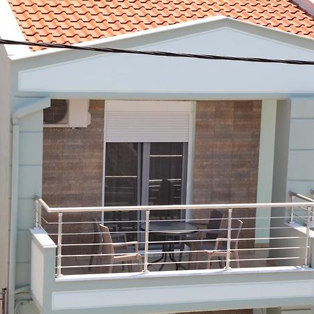 Studios Kostis Limenaria  Luaran gambar