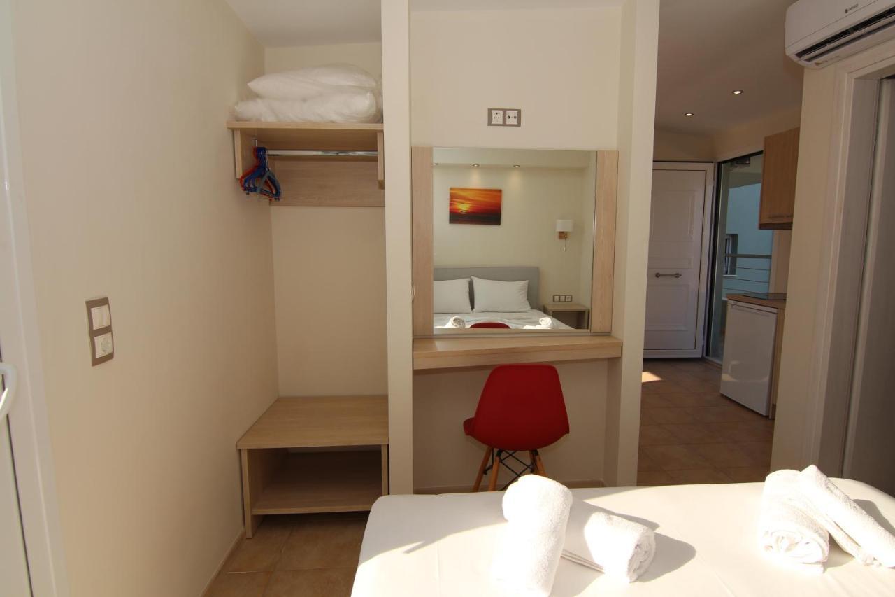 Studios Kostis Limenaria  Luaran gambar